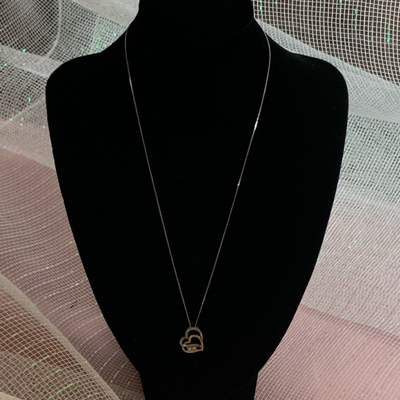 Paris Jewelers 10kt Gold & Diamond Heart Necklace - Picture 3 of 7